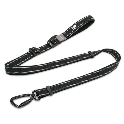 Robust Svart hundkoppel med reflexdetaljer för säkra promenader